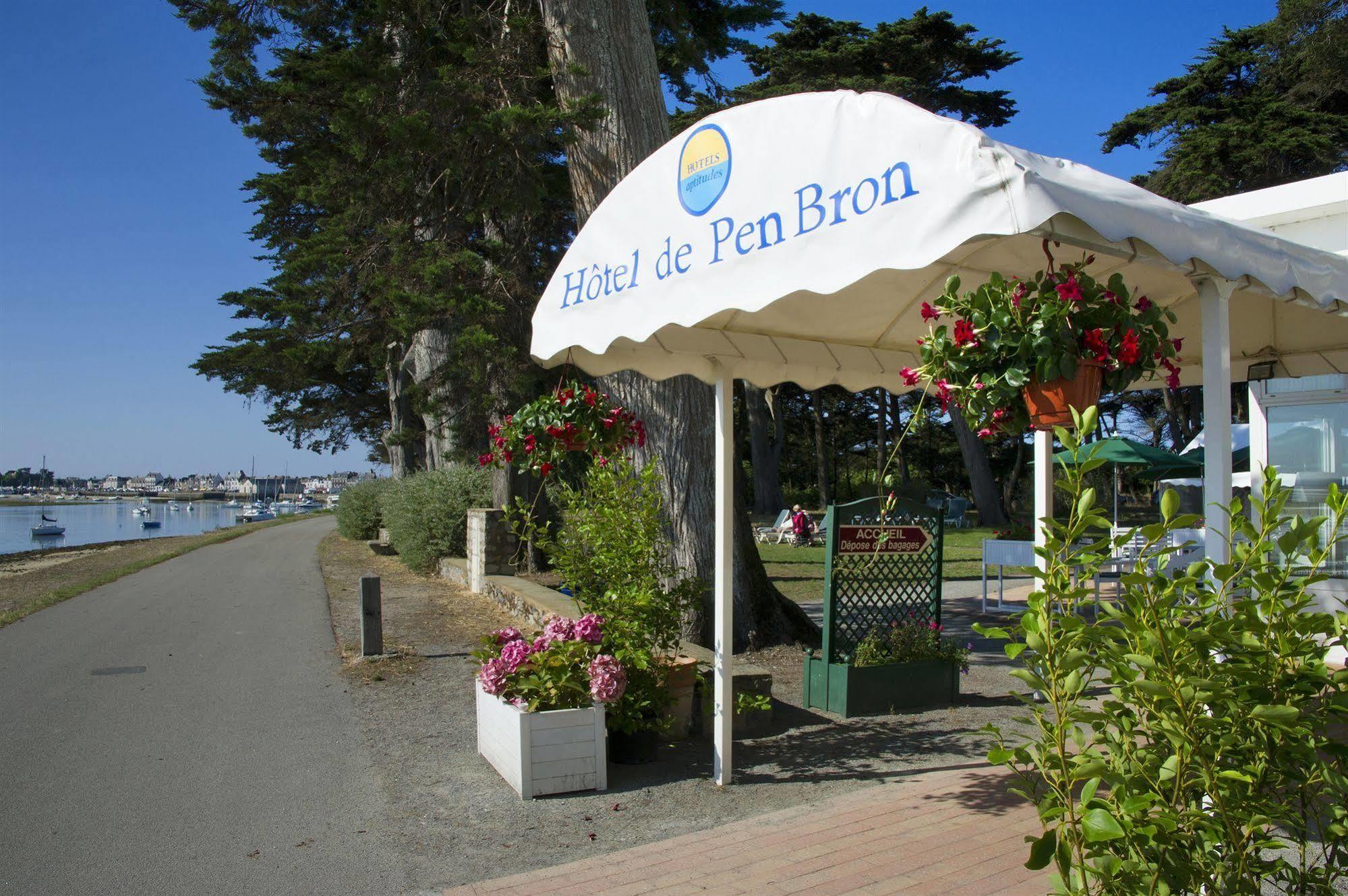 Hotel De Pen Bron 勒克鲁西克 外观 照片